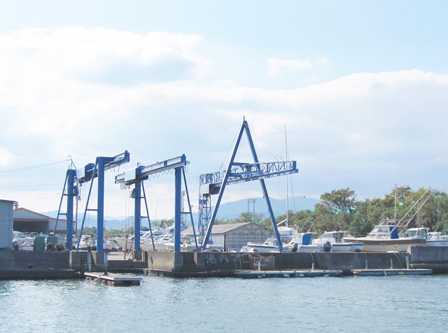 小松島マリーナ本社